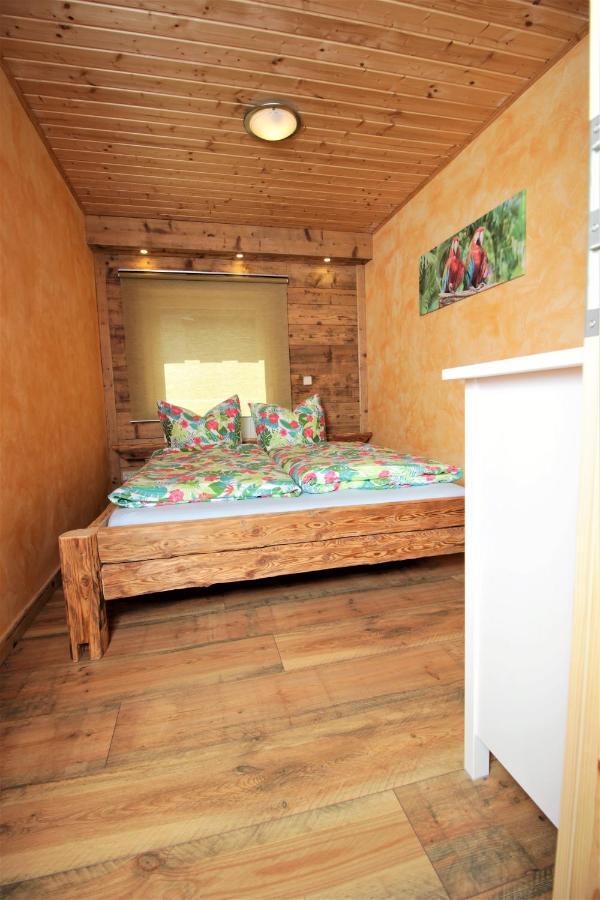 Oybiner Blockhaus Und Ferienwohnungen Hain  Extérieur photo